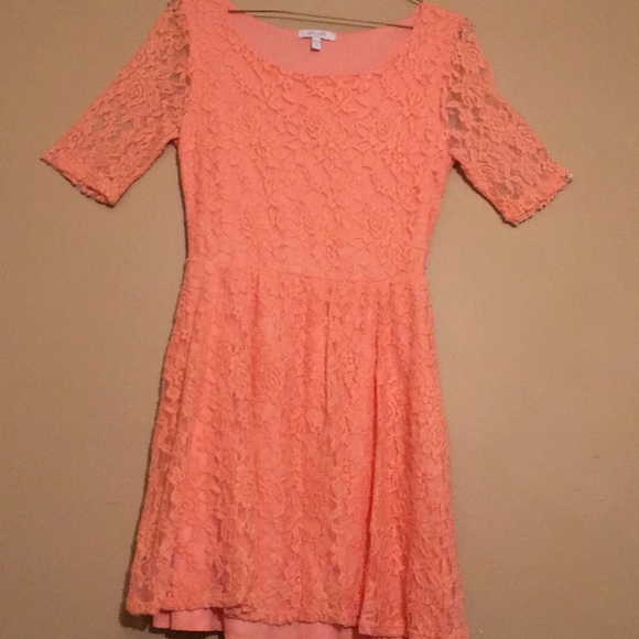 Dress - Picture 2 of 4